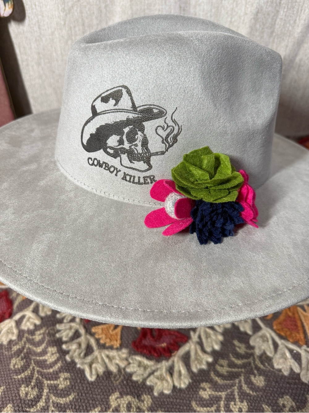 Grey Wool Felt Fedora with Floral Accent great for Las Vegas Nfr